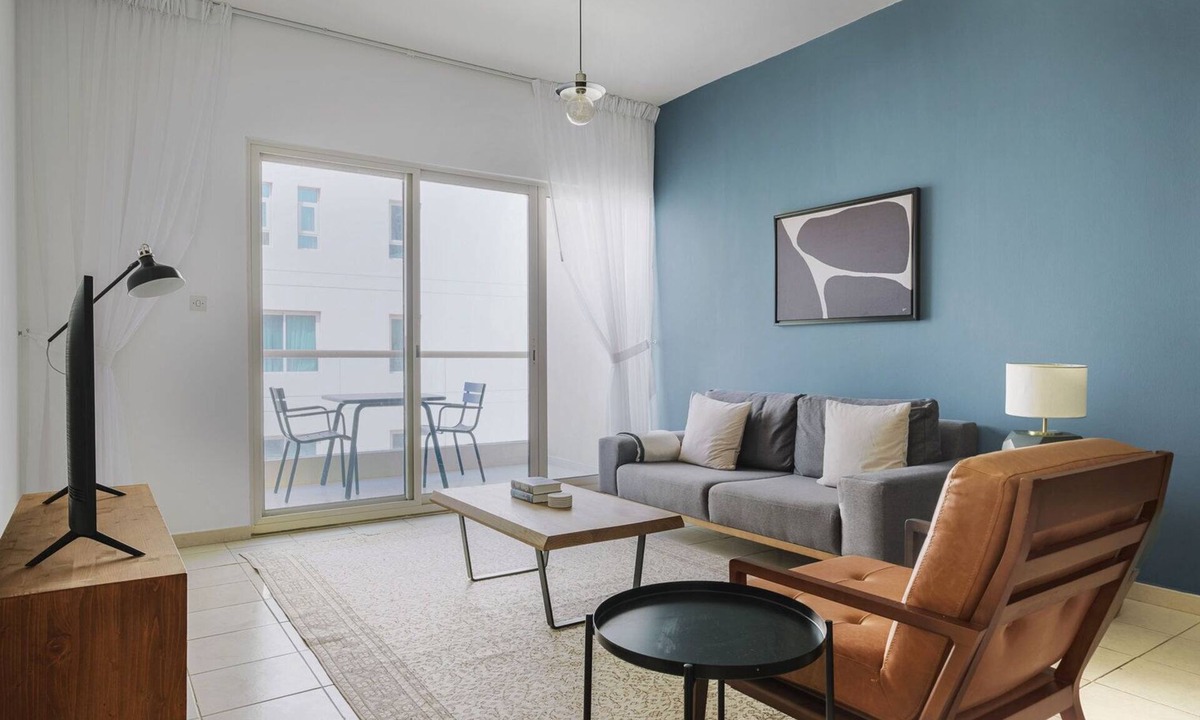 The Greens Apartment | Blueground | The Greens, city view, nr park