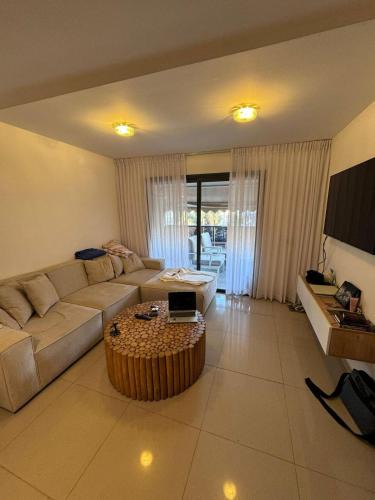 Rishon LeTsiyon Apartment | Boutique in Rothschild