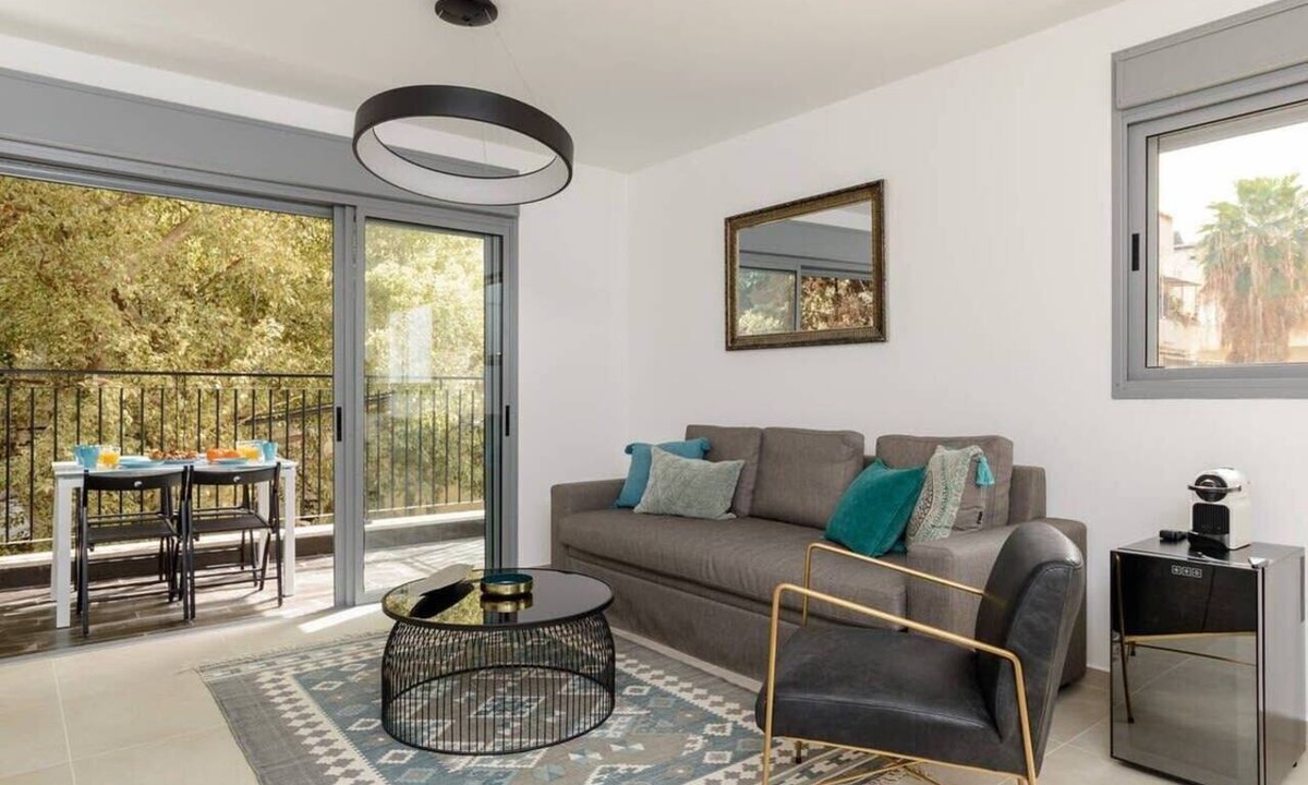 Florentin Apartment | Brand New 2BR/2BATH by HolyGuest