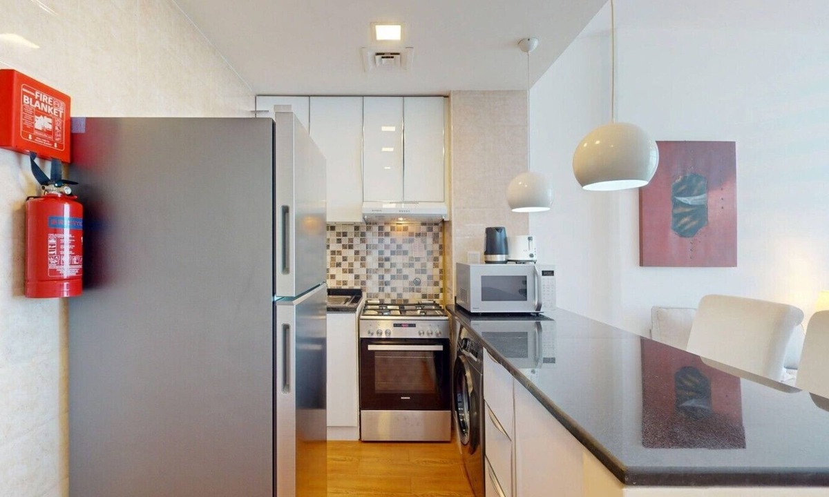 Jumeirah Village Triangle Apartment | Bright and Spacious Studio in JVT l Free Pool,Gym