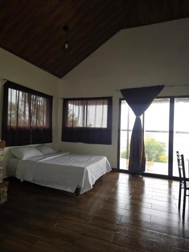 La Union House | Cabaña vistas de la montaña zapotal