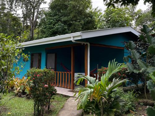 Cahuita Cabin | Cabinas Caribe Luna