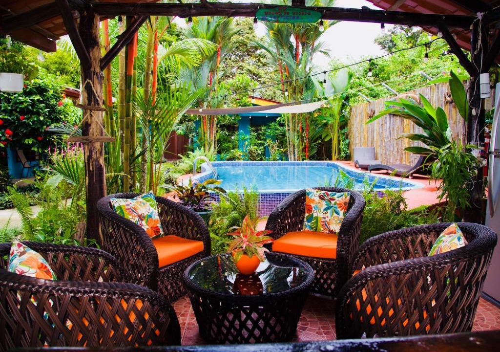 Uvita Hotel | Cabinas D’Val
