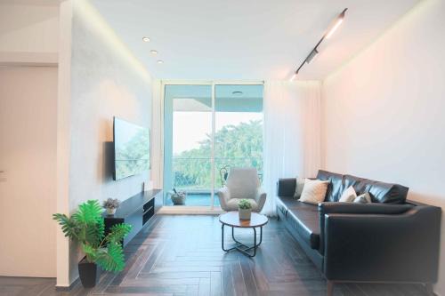 Caesarea Apartment | Caesarea :In the front of the sea