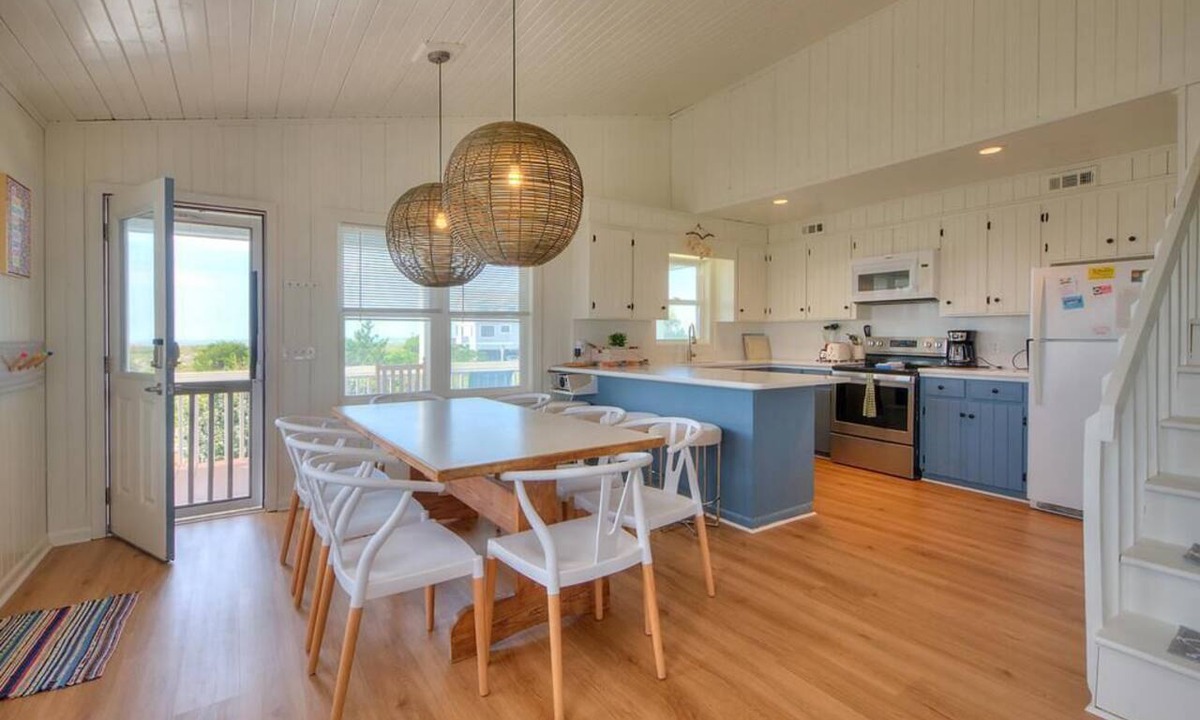 Holden Beach Hotel | Carolina Sunshine: Spacious 4BR oceanview home on Holden Beach, perfect for family getaways!