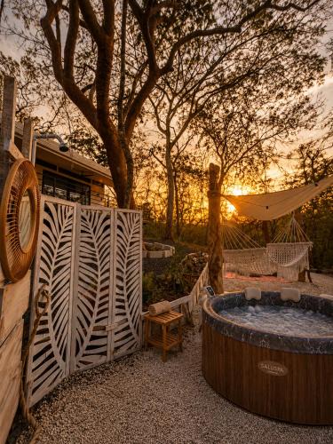 Nuevo Colon Villa | Casa Jungle Escape with private hot tub Near the Beach