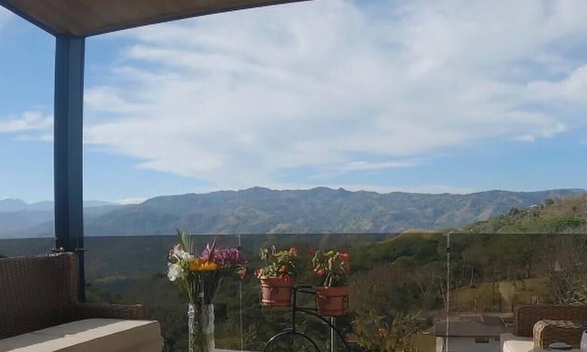 Escobal House | Casa Linda. Mountain house in Atenas