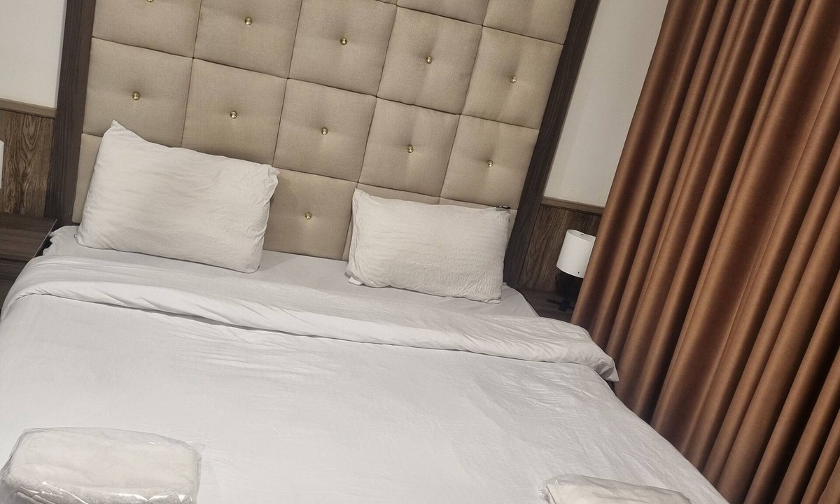 Amman Apartment | Charming Amman Apartment with Central Air-Con & Street Parking