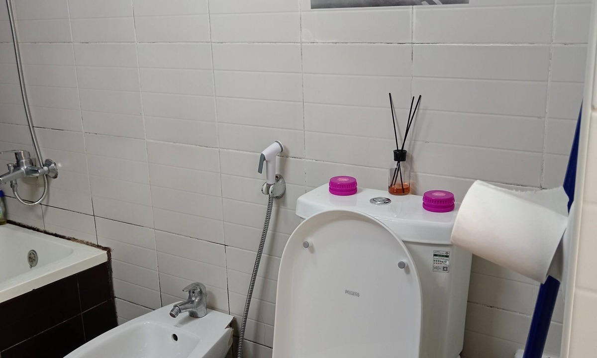 Abu Dhabi City Center Apartment | Chic 1-bedroom apartment with WiFi and AC in awesome Abu Dhabi