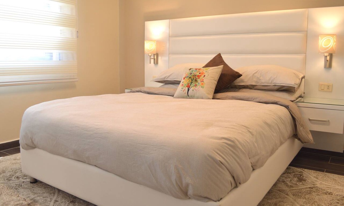 Ash Shumaysani Apartment | Classy two bedroom apartment, J07