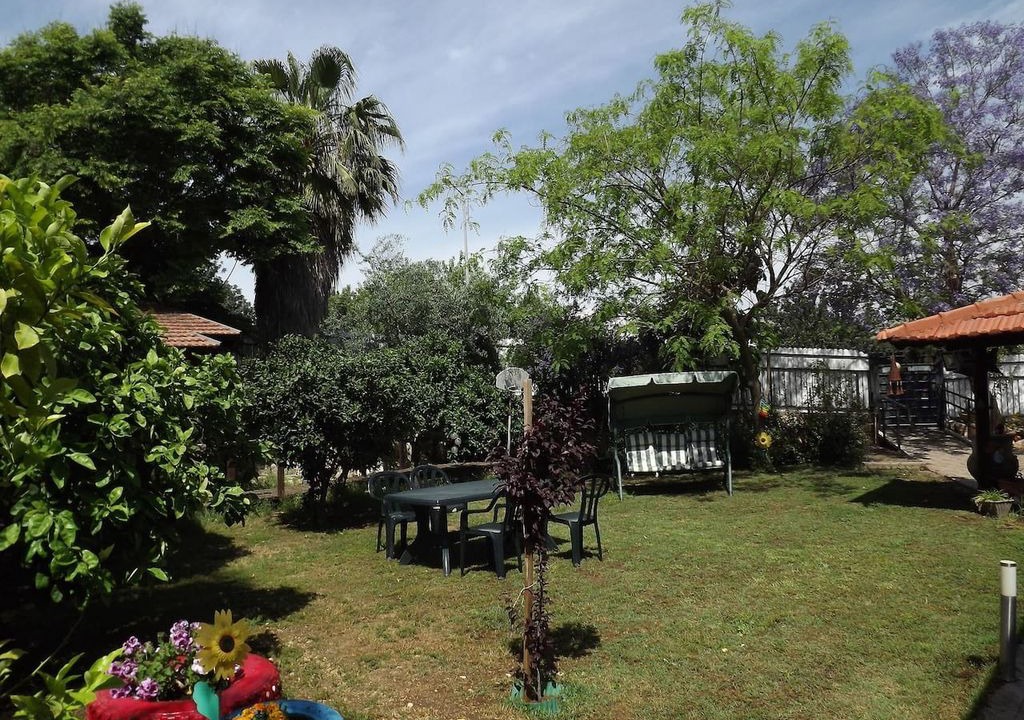 Karmiel Cabin | Cool & Comfortable Zimmer in the Garden