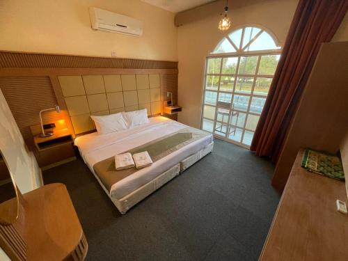 Khor Fakkan Apartment | Coral Bay 1 Bedroom apartment