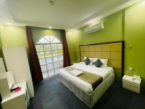 Khor Fakkan Apartment | Coral Bay 2 Bedroom Flat