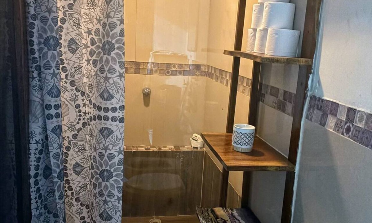 Naranjito Apartment | Cottage with a pool and natural surroundings—just 20 minutes from the beaches and Manuel Antonio Park!