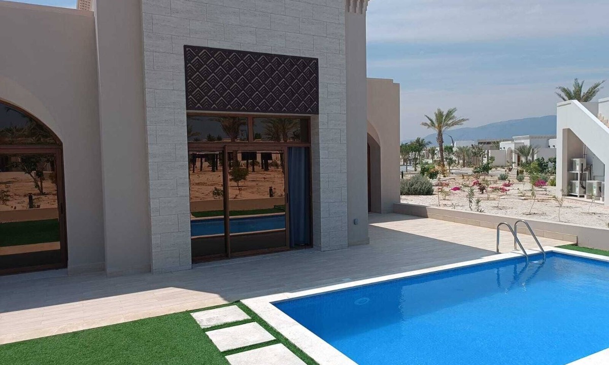 Salalah Villa | Cozy 2-Bedroom Poolside Haven