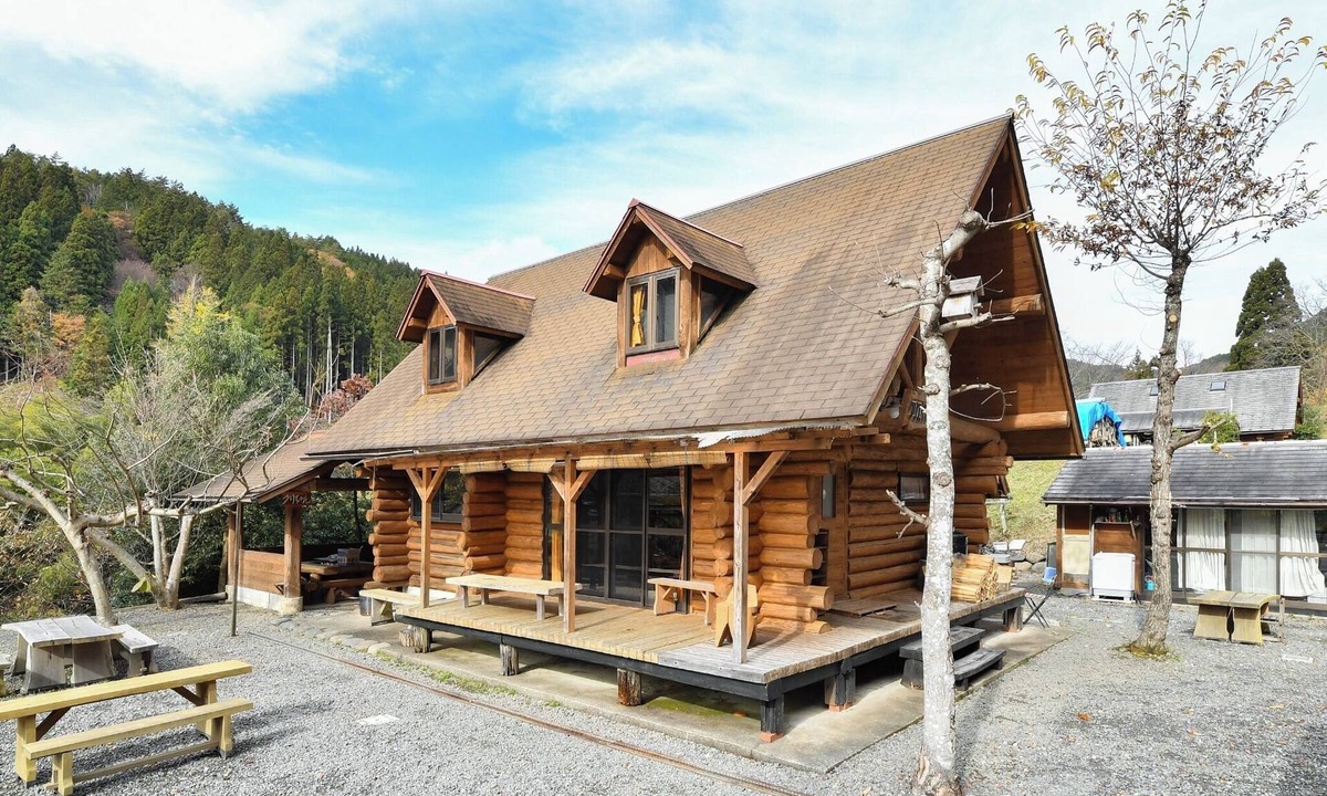 Gujo RV Rental | Create House Capacity 10 people with separate/County Market Gifu