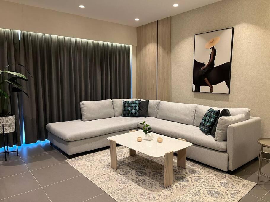 Al Abdali Apartment | DAMAC Luxury new 1 bedroom apartment
