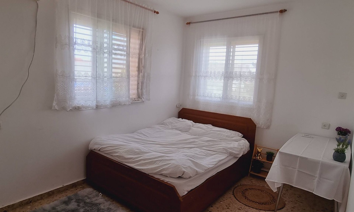 Arad Bed & Breakfast | Dead Sea Oasis