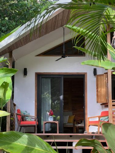 Chiguata Resort | Dragonfly Beachfront Villas-Adult Only