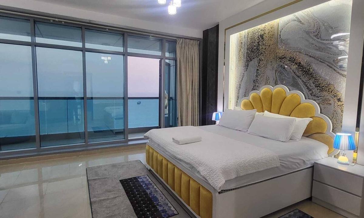 Rumailah Apartment | Duplex three bedroom apartment with sea view.