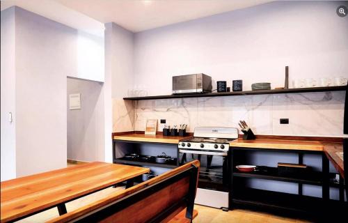 Rio Seco House | El Castillo Casa Azul