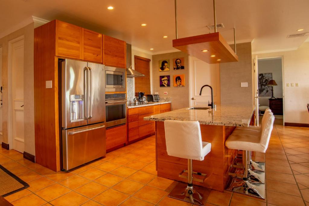 Brasilito House | Elegant 3BR Condo - Bougainvillea - Reserva Conchal Golf Resort
