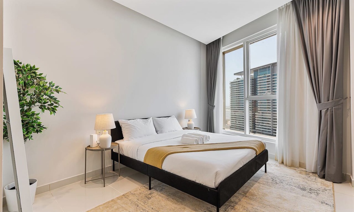 Business Bay Apartment | Elegant Studio in Business Bay near Burj Khalifa