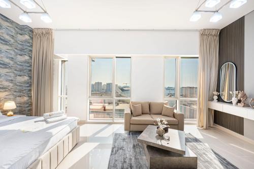 Dubai Apartment | Elegant Studio near Silicon Central Mall