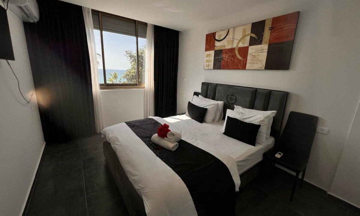 Bat Yam Hotel | Elis Boutique Hotel