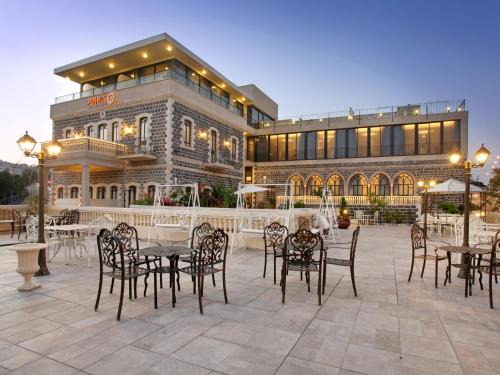 Tiberias Old City Hotel | Europa 1917 - Mehadrin Kosher suitable for Ultra-Orthodox guests