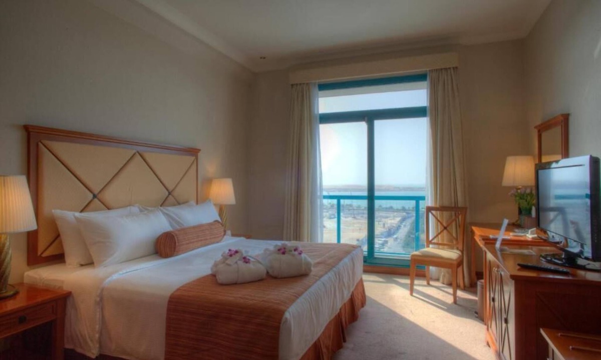 Al Zahiyah Apartment | Executive Suite Near Heritage Park By Luxury Bookings