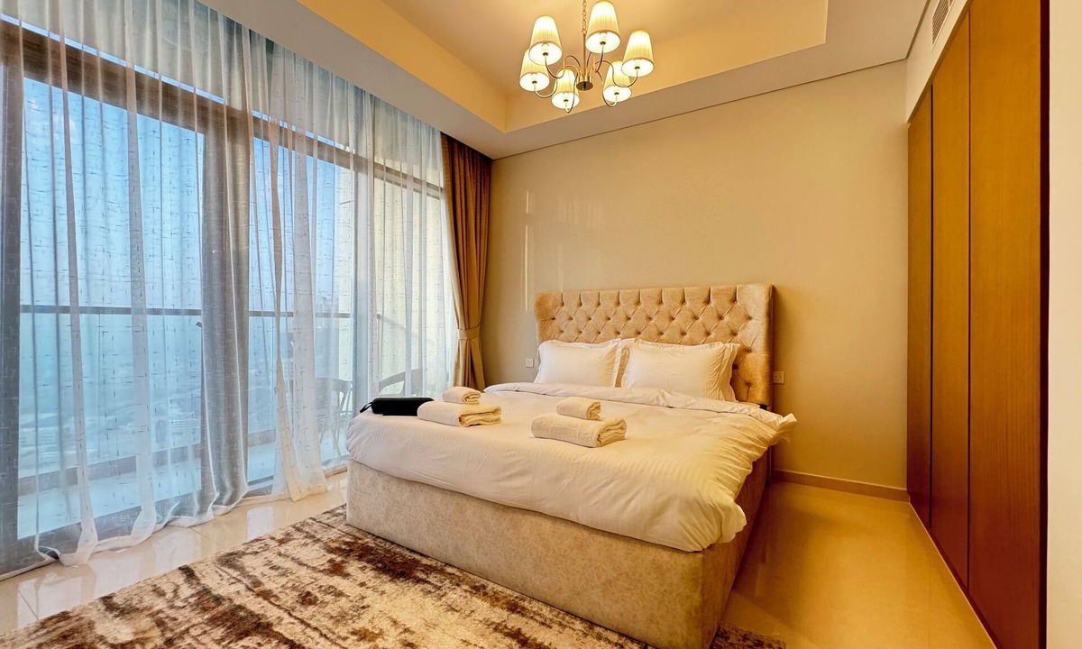 Sheikh Zayed Road Apartment | Exquisite Studio in Business Bay