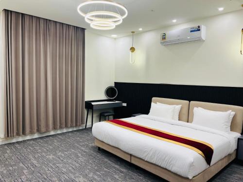 Al Hadd Hotel | Falcon Grand Hotel