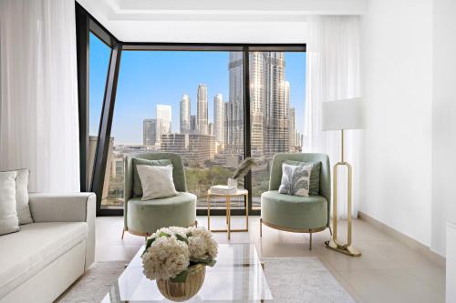 Downtown Dubai Apartment | FIRST CLASS 1BR with full BURJ KHALIFA View