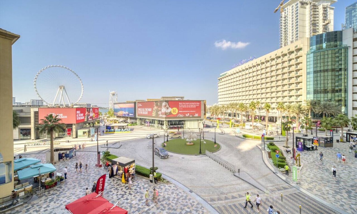 Jumeirah Beach Residence Apartment | Five bedroom in United Arab Emirates, Dubai
