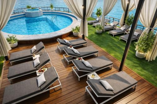 Al Karnak Apartment | Five-Stars Deluxe River Kruz from Aswan to Luxor 3 Nights