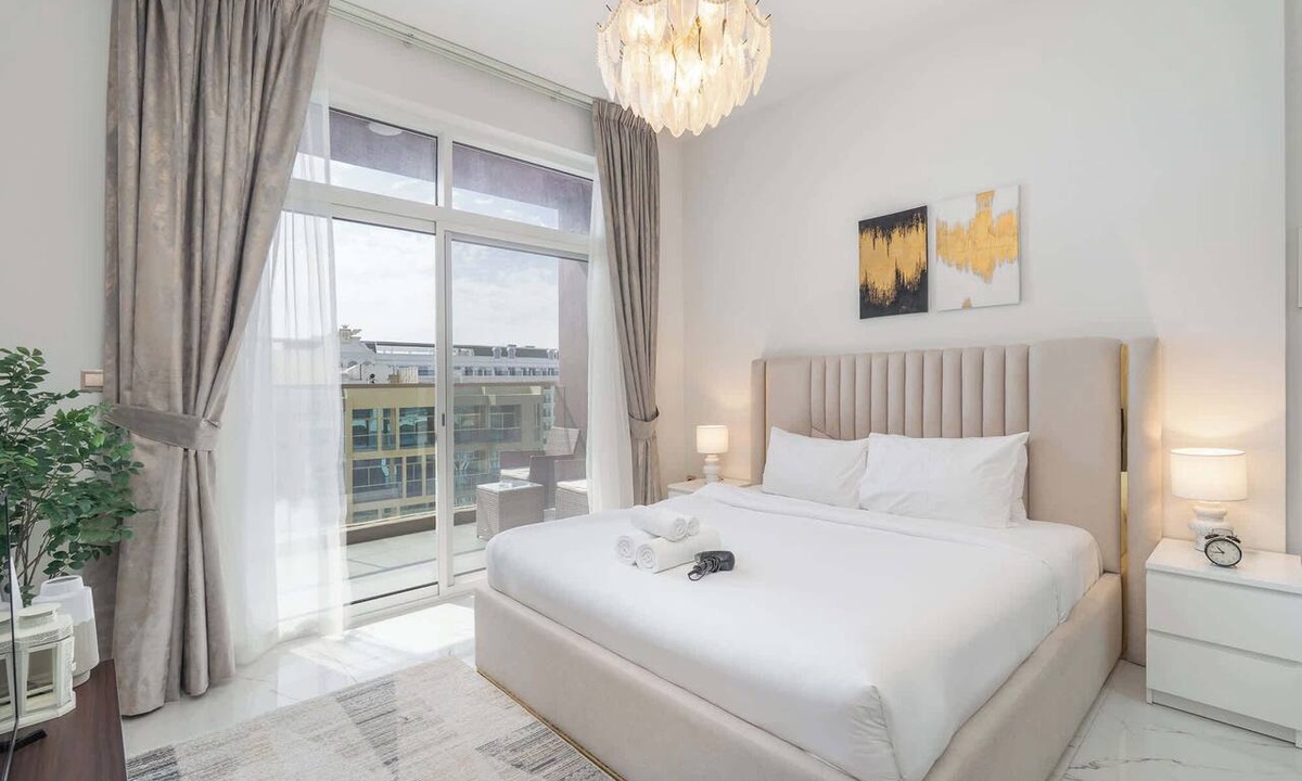 Al Barsha Apartment | Free housekeeping visits during your stay - StayShort - Magnificent Studio Living in Al Barsha South