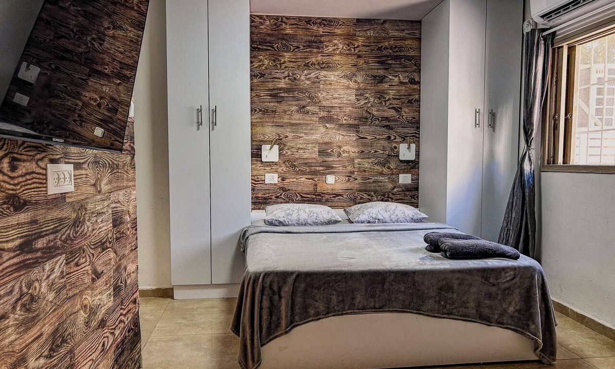 Herzliya Apartment | Free Parking · Private Studio with Terrace