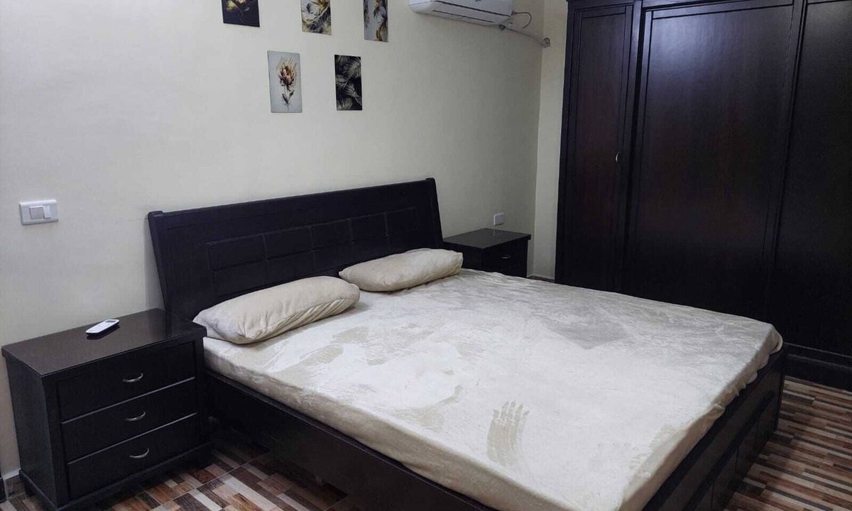 Suwailih Apartment | Full apartment in strategic area with all services: shops, markets, bus stop.