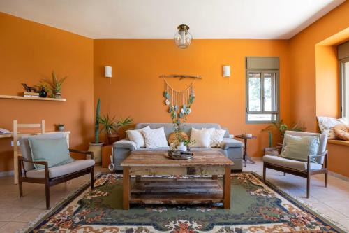Arbel House | Galilee sea View with Heated Pool
