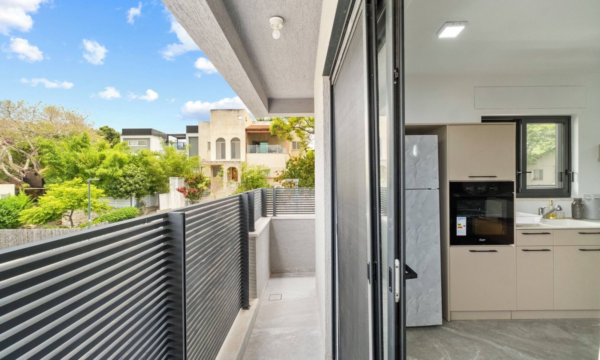 Gesher HaZiv Apartment | Gesher Haziv Modern Stay by Sea N' Rent