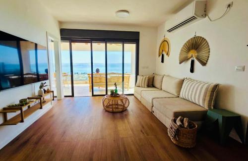 Migdal Apartment | Golden View - Sea of Galilee