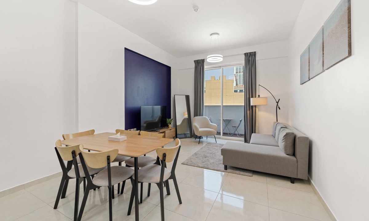 Jumeirah Village Triangle Apartment | Golden Wood Views
