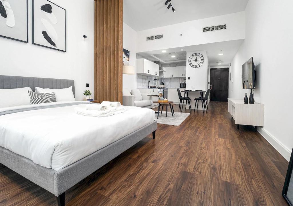 Dubai Sports City Apartment | Golf view studio in Sports City fully upgraded