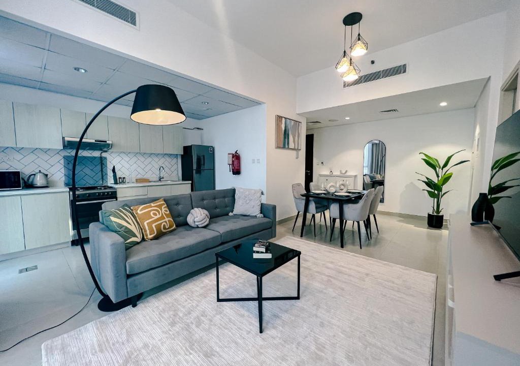 Dubai Production City Apartment | Green community - Tennis, streetball - 15 mins sea