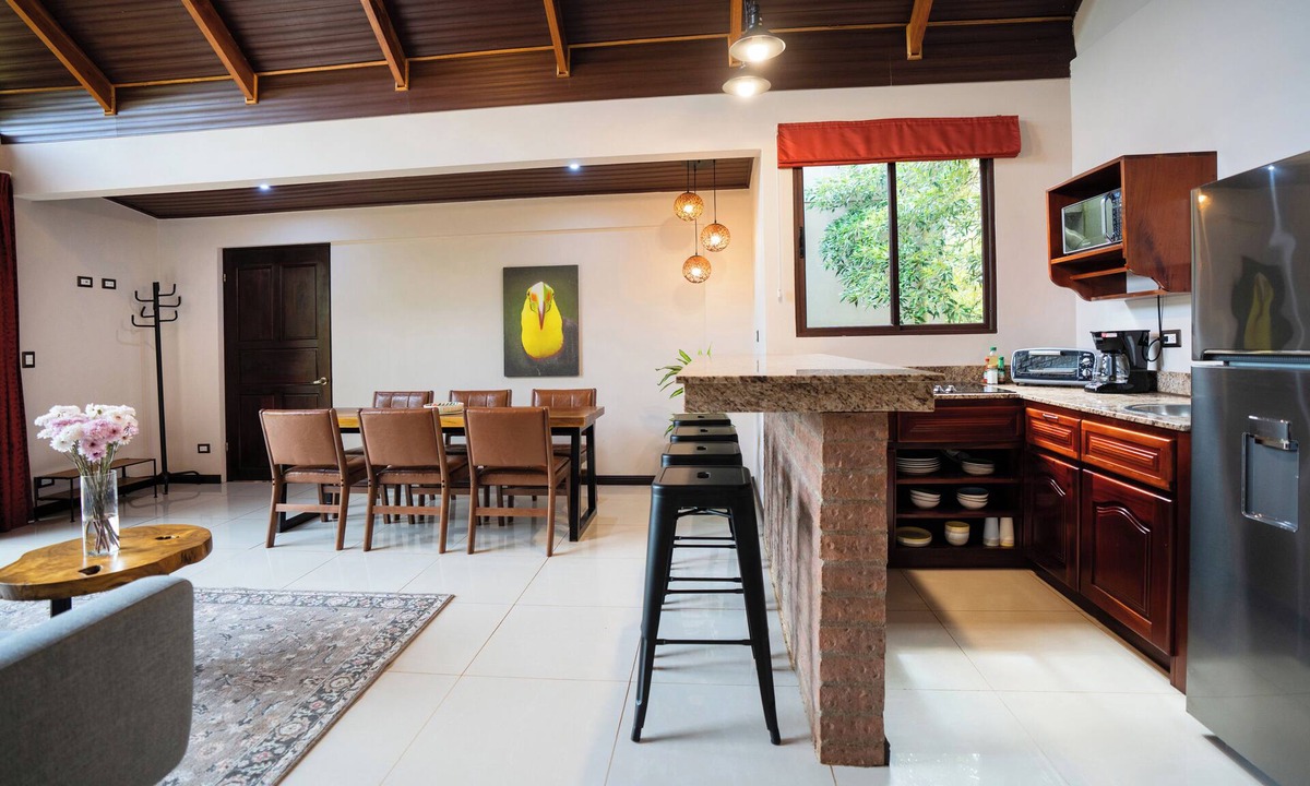 Monteverde House | Green Forest Vacations Homes