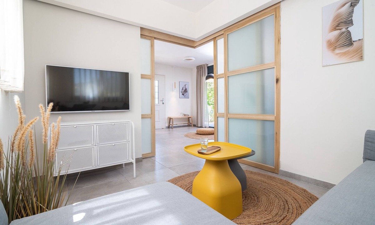 Ben Ami House | Health, Nature, Culture, Tours & Tastes in the Village