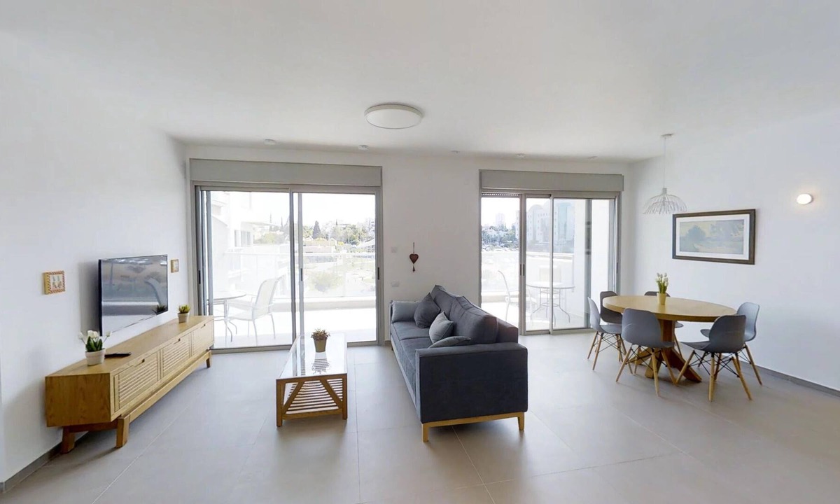 Herzliya Apartment | Herzliya Stunning apartment on the Park (H5)
