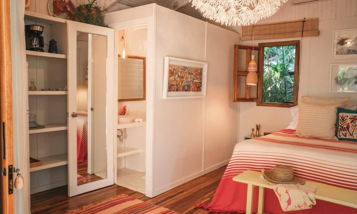 Playa Santa Teresa House | High Tide Bungalow Walking Distance To The Surf and Restaurants