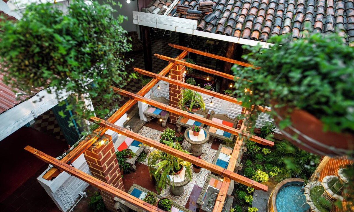 Granada Hostel | Hostal Victoria